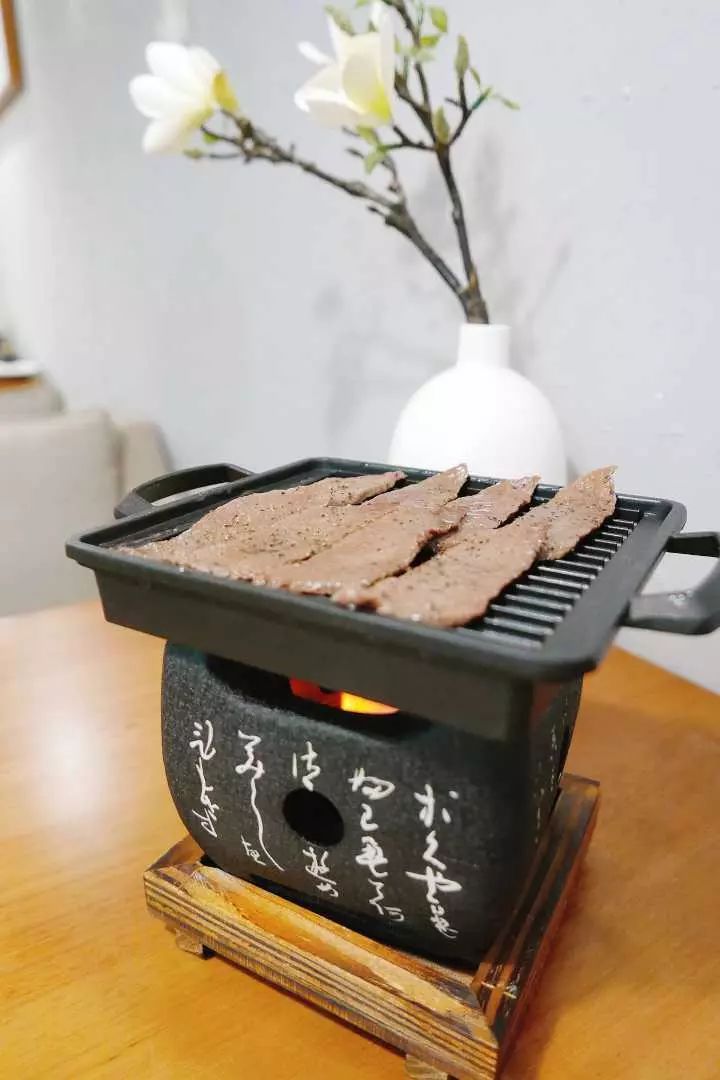 永远在限购的东京超人气泡芙棒，只开30天的魔都网红冰淇淋来杭州