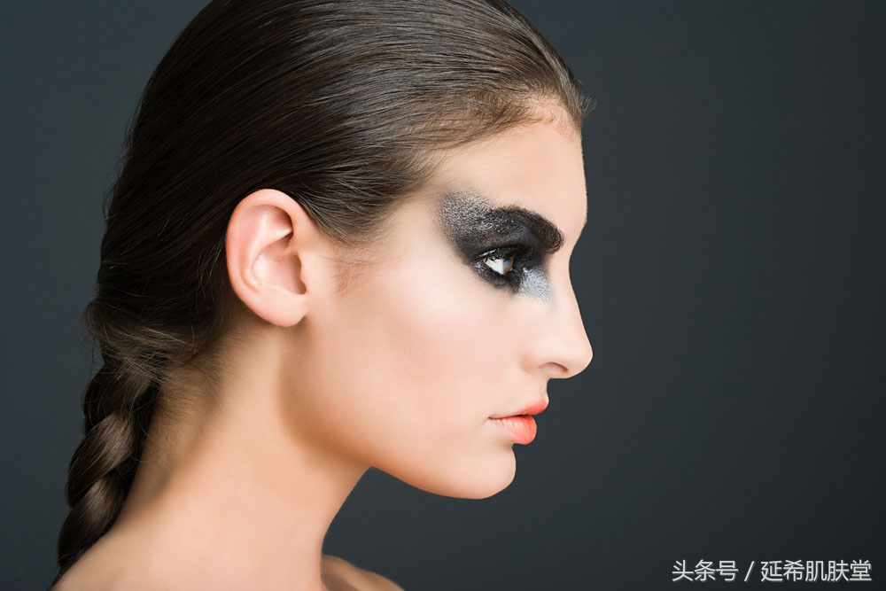 换季长痘是什么原因怎么处理,一到换季就长痘怎么回事