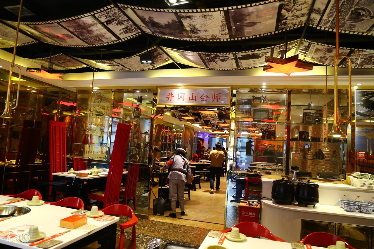 如何开一家正宗重庆火锅店,开一家重庆市井火锅