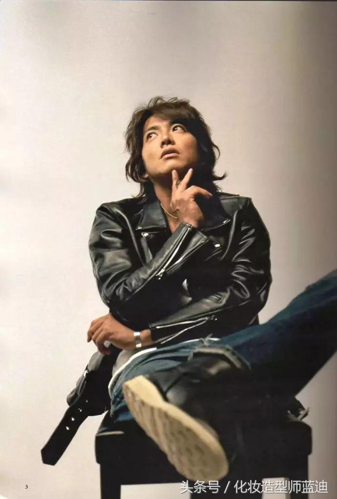 男人必备的一款皮鞋,皮鞋是一个成熟男士的必备鞋