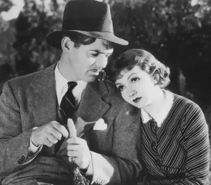 姘稿埆浜嗚阿璋綘瀹屾暣瑙嗛,姘稿埆浜嗚阿璋綘姝屾洸