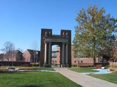 美国留学性价比最高的top10院校,美国留学最受欢迎专业排名