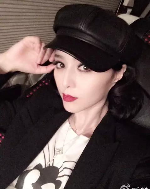 夏季白头发戴什么帽子好看时尚,男士夏季帽子搭配