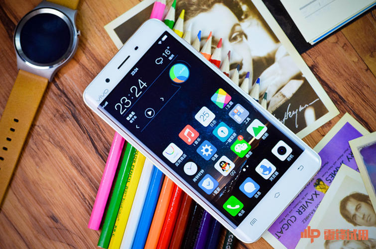 vivo曲屏手机xplay5怎么样,vivoxplay5屏幕老化