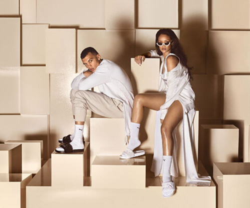 puma蕾哈娜联名拖鞋,蕾哈娜联名puma拖鞋