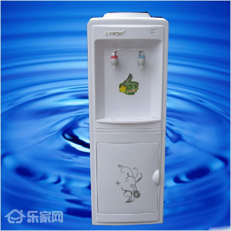 饮水机里面的水是怎么回事,新买的饮水机的水有异味什么原因