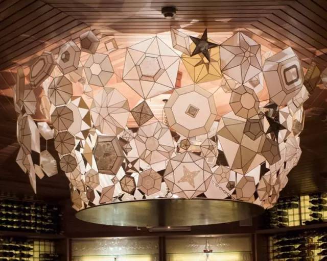 变废为宝的杰作,变废为宝制出的东西堪比巴黎时装