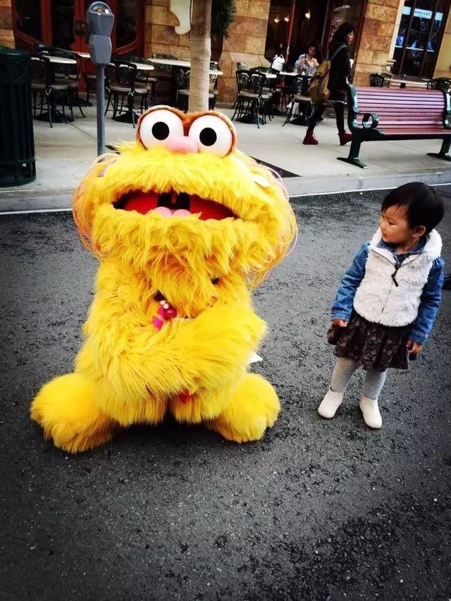 曼莉专栏｜葡萄*妞小**随妈游日本