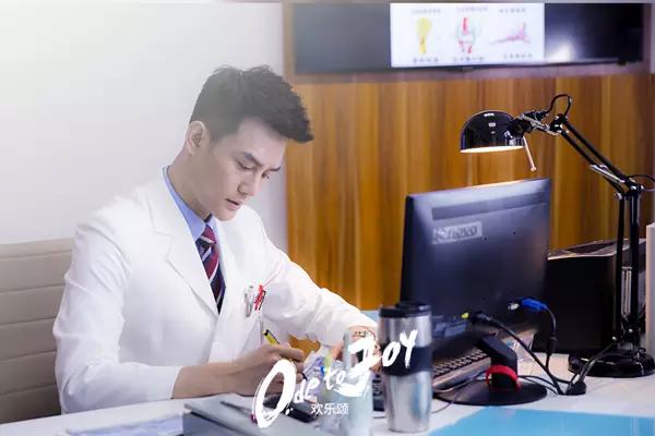 wuli凯凯王，靖王妃们喊你回家治跌打损伤！