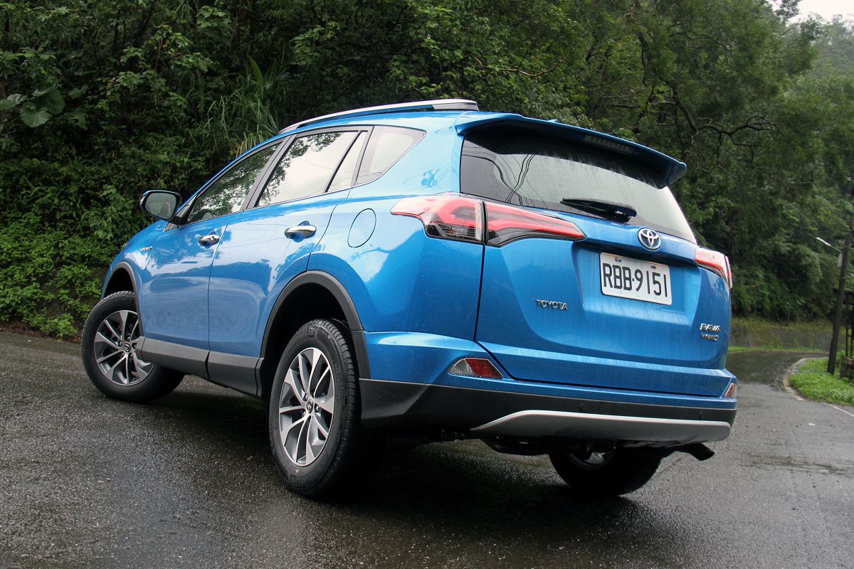 toyotarav42022,toyotarav4老款蓝色