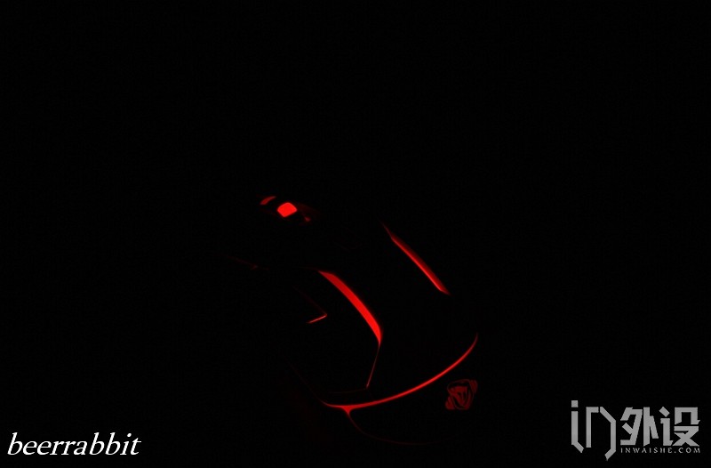 宜博疾光狂蛇,宜博m639鼠标