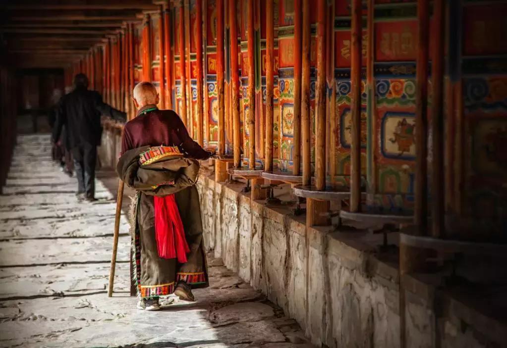 国内最值得自驾的7条绝美路线,自驾21条经典路线图