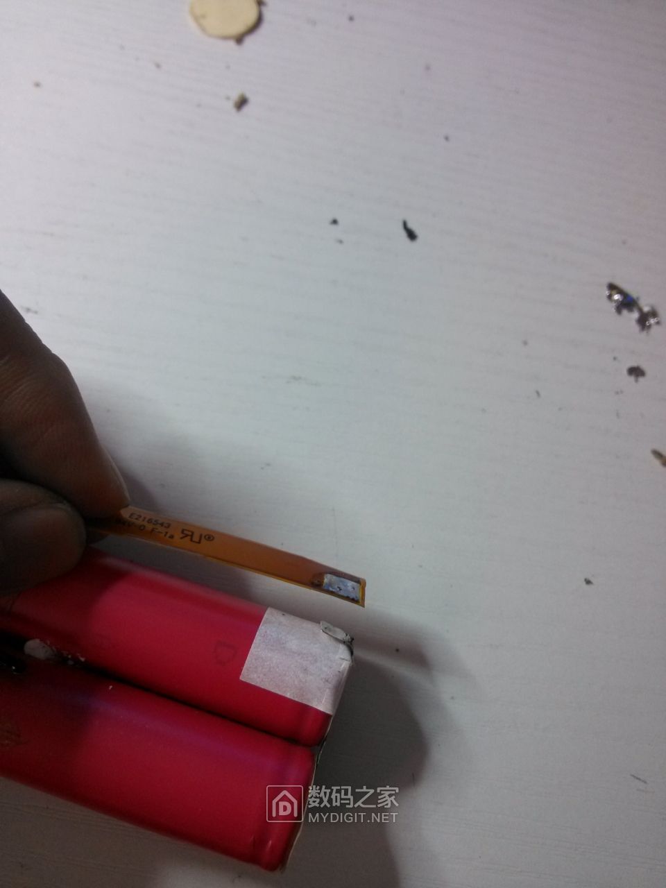 e430c笔记本电池换电芯教程,e47a笔记本电池更换电芯教程