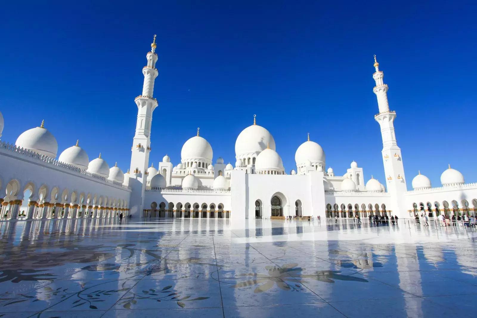 迪拜阿联酋对中国免签吗,阿联酋对中国免签入境多少天