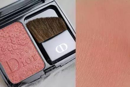 章子怡一身粉色系少女感满满,章子怡清爽有气质宛如18岁少女