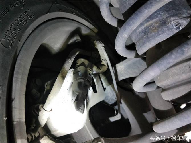 安全神车，15万买辆遍体鳞伤的四年S60到底值不值？