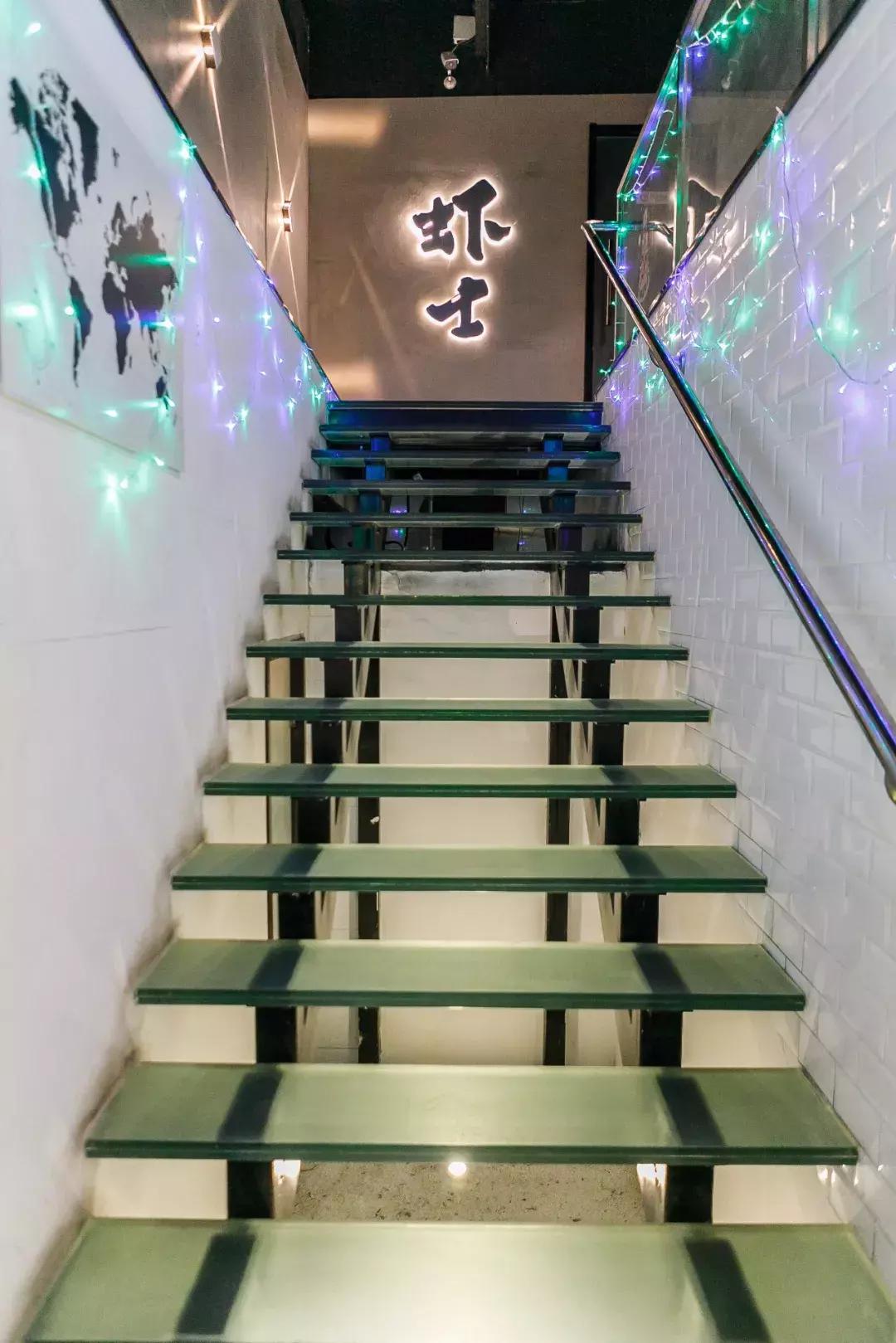 龙虾99元4人餐优惠团购,龙虾九块九包邮