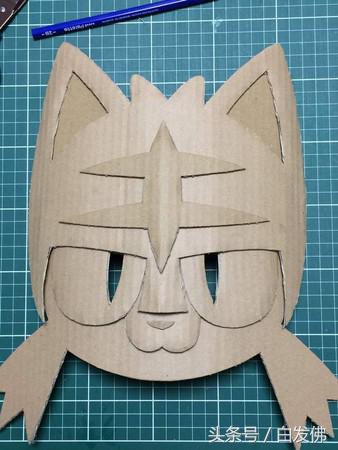 超逼真还原，老爸做的宠物小精灵鲤鱼王头套蠢到我献出膝盖1000次