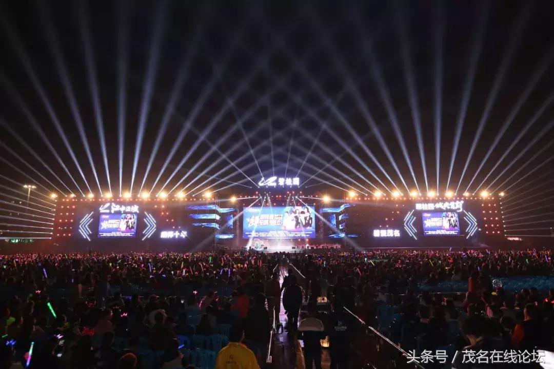 浠婂婕斿嚭鐜板満鍡ㄧ炕鍏ㄥ満,浠婂鍡ㄧ炕鍏ㄥ満鐜板満