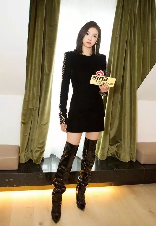 杨幂秋冬新款靴,杨幂热巴唐嫣同款