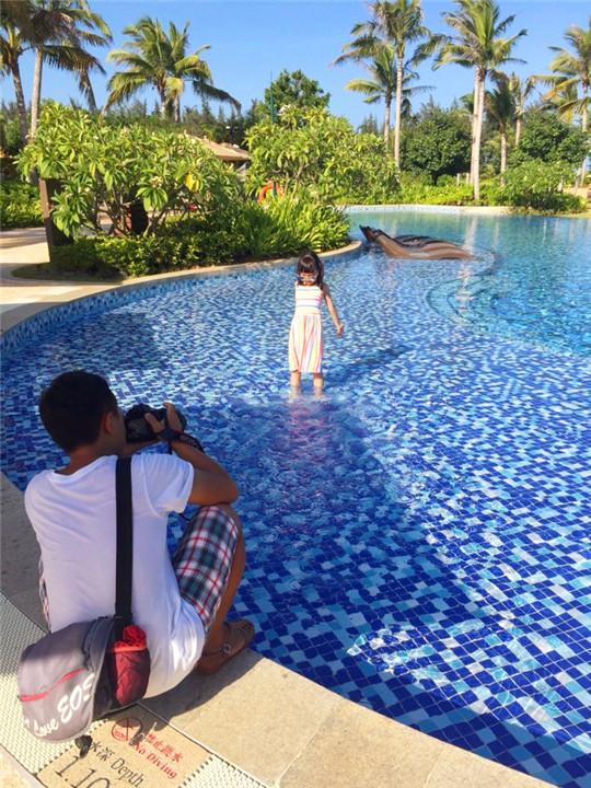 带着一家子来海边,带着一家子去旅游