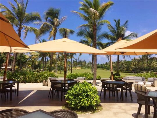 带着一家子来海边,带着一家子去旅游