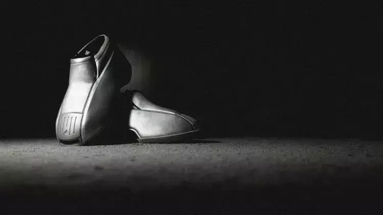 上赛季湖人队9号球员,湖人队历史上穿84号球衣的球员