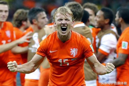 足坛15大传奇巨星告别时刻,2018年足坛8位大佬的告别