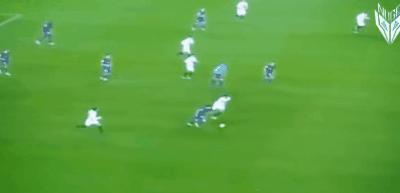 C罗比梅西到底差在哪？不吹也不黑我们用脚说话