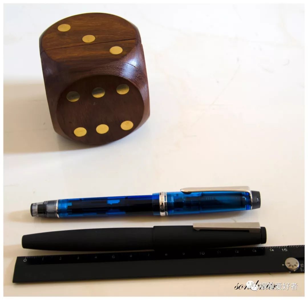 lamy2000钢笔测评,lamy2000凌美钢笔什么笔尖好