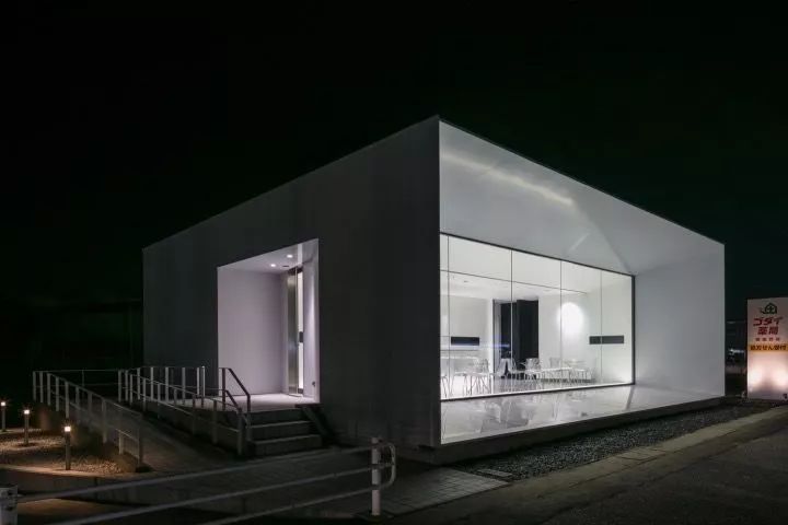 颜值即正义，看看世界上最美的药店是什么样子！