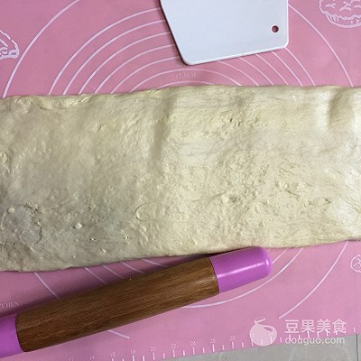 意大利羊角起酥面包,丹麦起酥牛角面包的做法