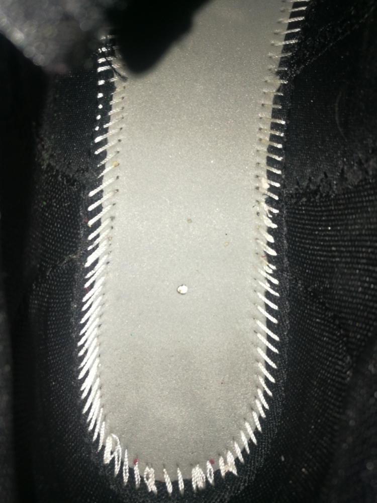 脏兮兮的鞋牌子,耐克性价比实战鞋推荐