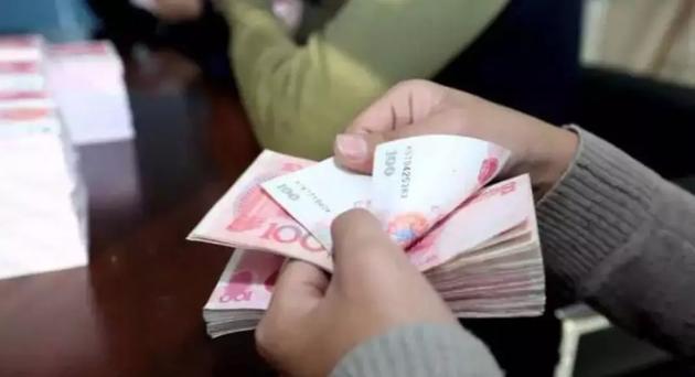 浠h喘鐨勫晢鍝侀渶瑕佺即绾冲叧绋庡悧,娴峰浠h喘澶氬皯閽卞厤鍏崇◣