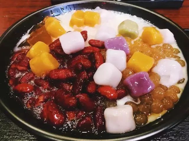 50份台湾手工芋圆免费送！这家店只凭一碗甜品就从台湾火到余杭！