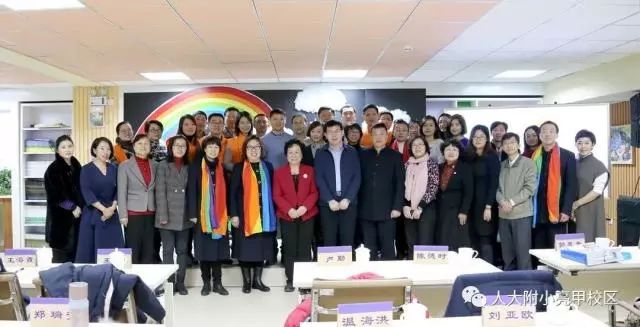 家校合作创设氛围促进绘本阅读,小学绘本阅读校本课程开发方案