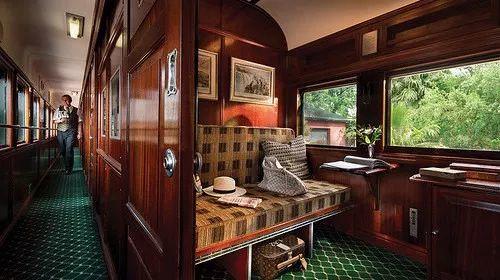 南非线路攻略｜与鲨共舞、沙漠开花、隔海观鲸，你了解非洲吗？