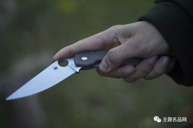 情怀玩家的收藏刀，只有情怀就够？-蜘蛛大M1代测评