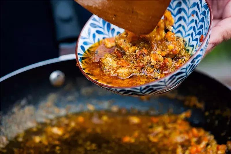 一次性吃10只大闸蟹后面怎么补救,大闸蟹怎么杀不会掉腿