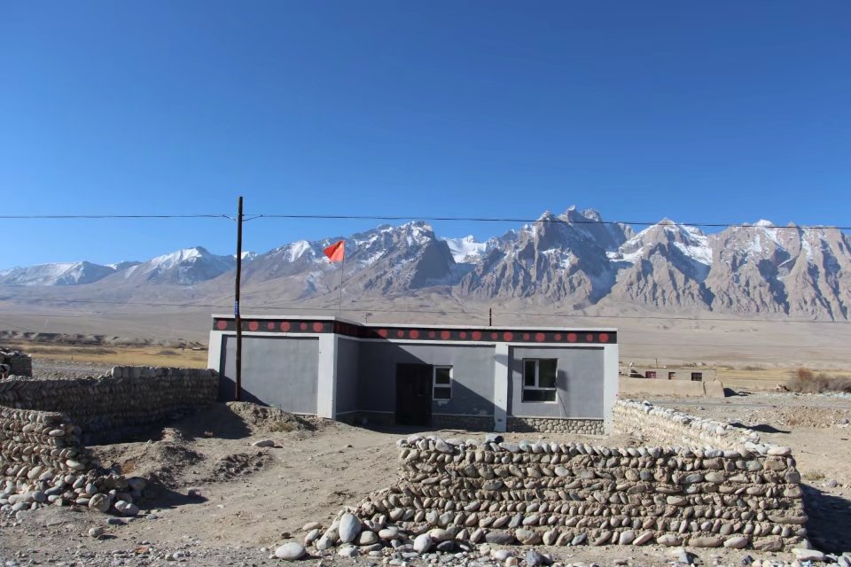 探秘帕米尔高原塔吉克族,帕米尔高原上的塔吉克族族人