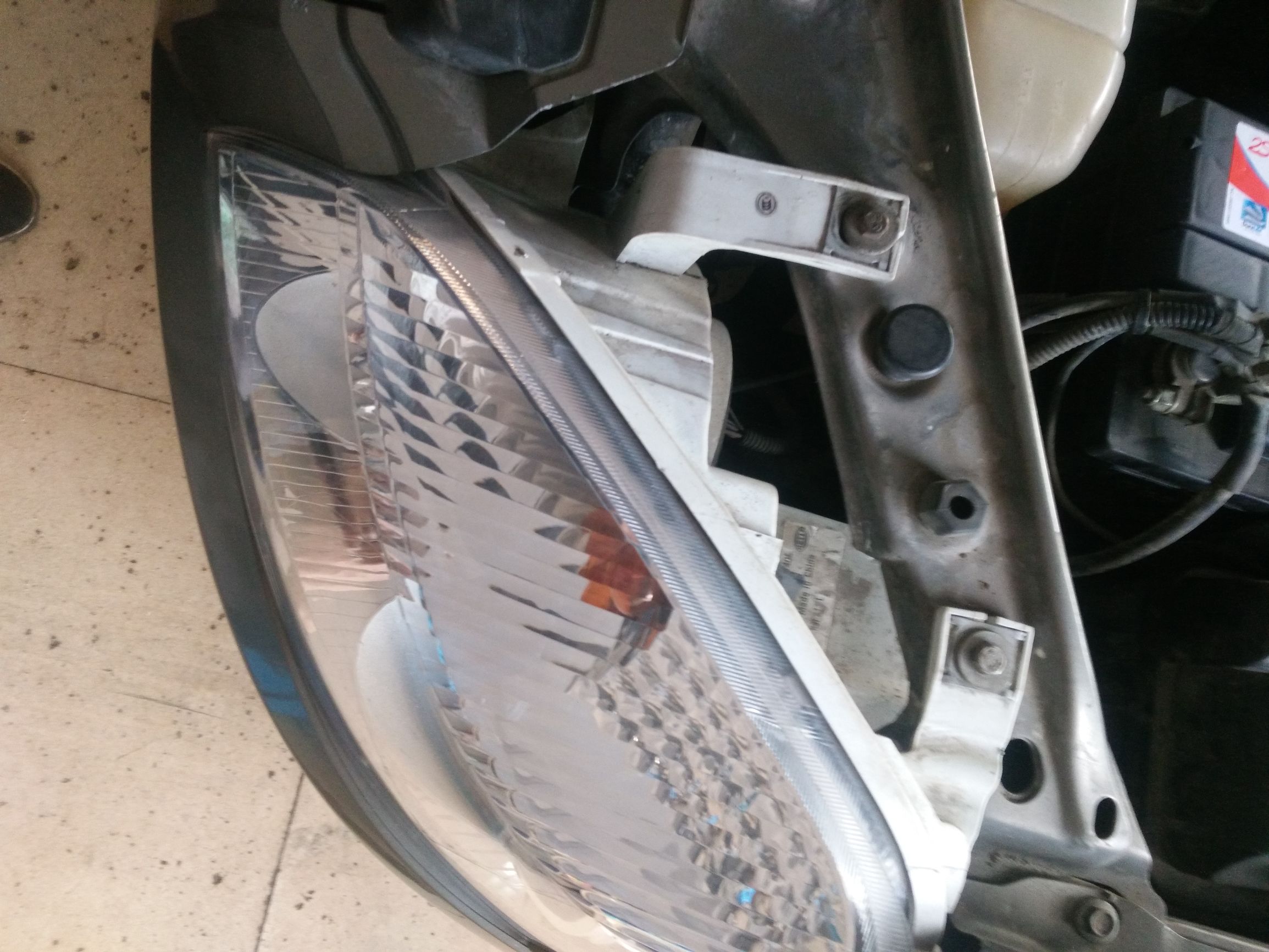 认识这款车的举手，相信大部分人都没见过！1.7L、买配件真难！