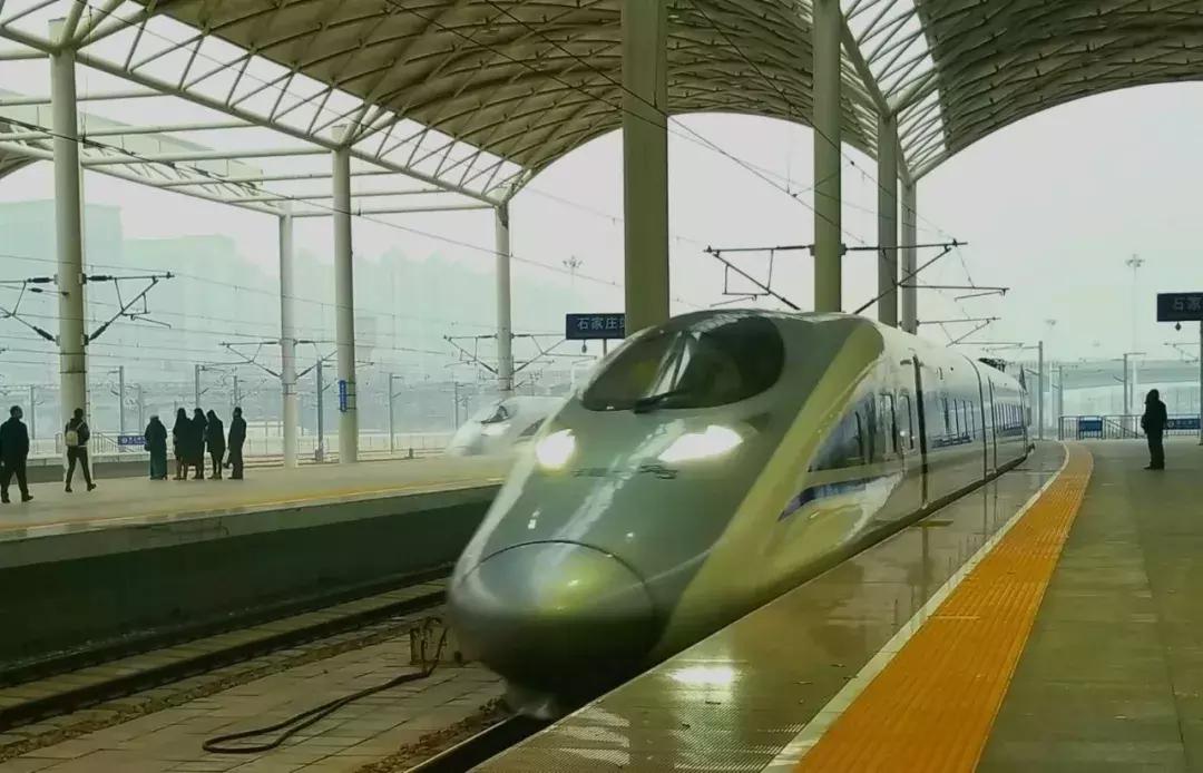 高铁票晚点了可以改签吗,普通火车晚点可以改签高铁吗