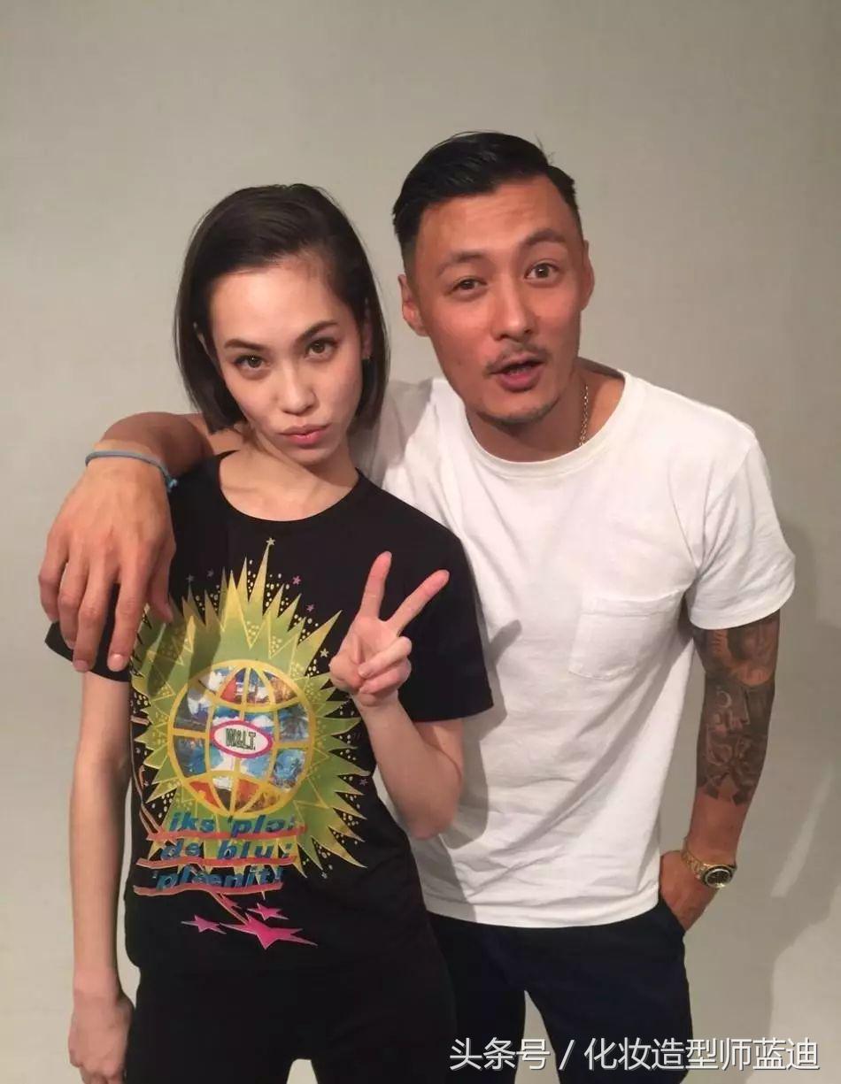 皮肤偏黑的男生怎么穿搭才好看,180皮肤黑的男生怎么搭配