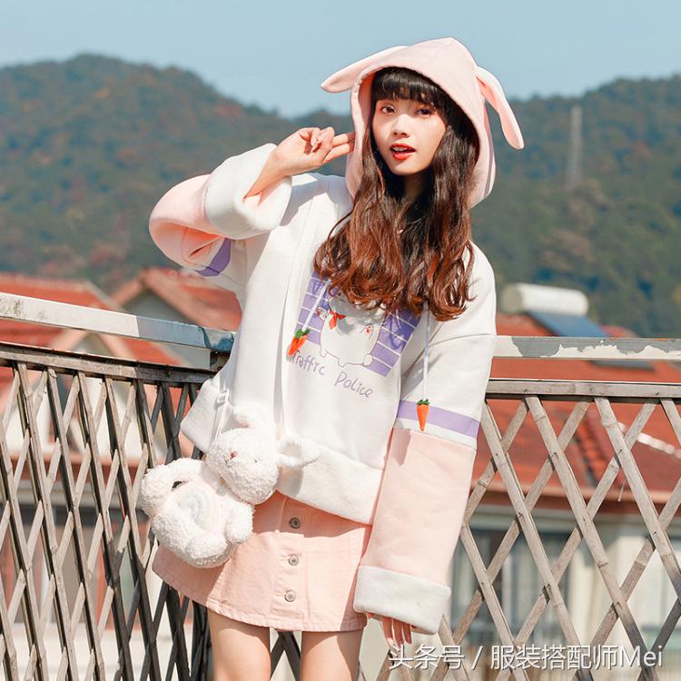 开春元气减龄卫衣,加绒加厚新款妈妈减龄卫衣