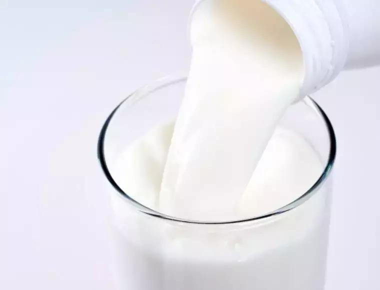 牛奶蛋白过敏宝宝症状,宝宝牛奶过敏怎么补钙