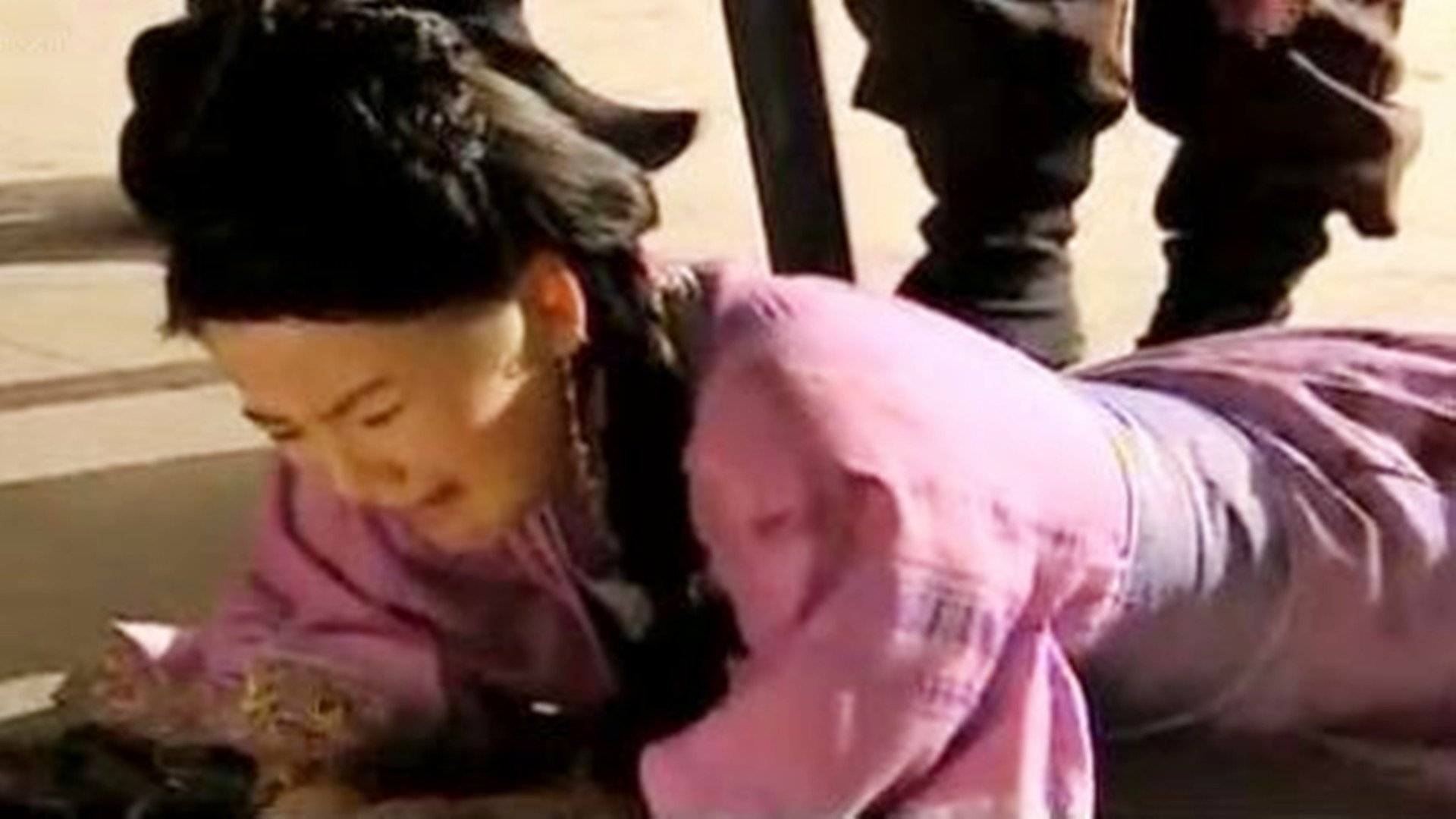 古代的两种刑罚让人双脚发抖,古代残酷刑罚中你最怕哪一种