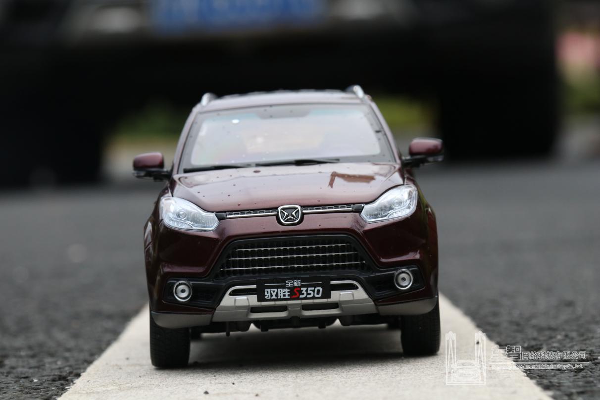 汽车轮胎被割还是划破怎么区分,轮胎侧边划破漏气了必须换胎吗