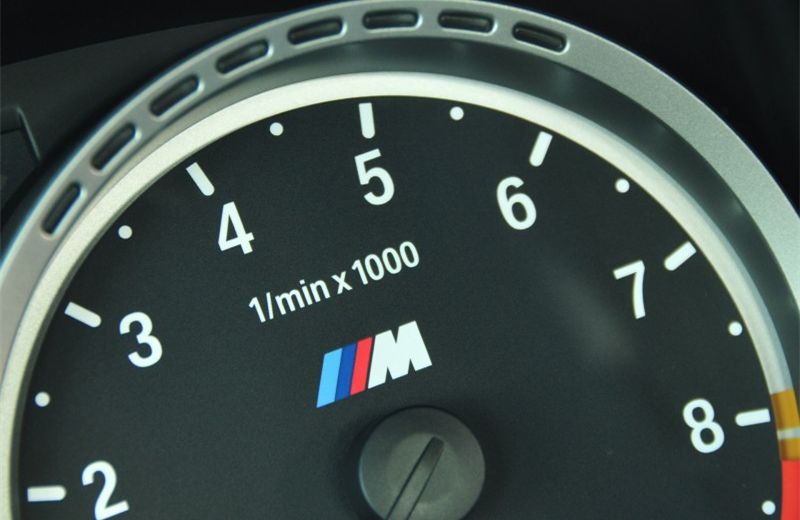 吱道不知道,v8绝唱宝马m3