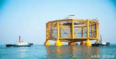 中国造船行业全球第一,中国造船能力震惊美国主持人