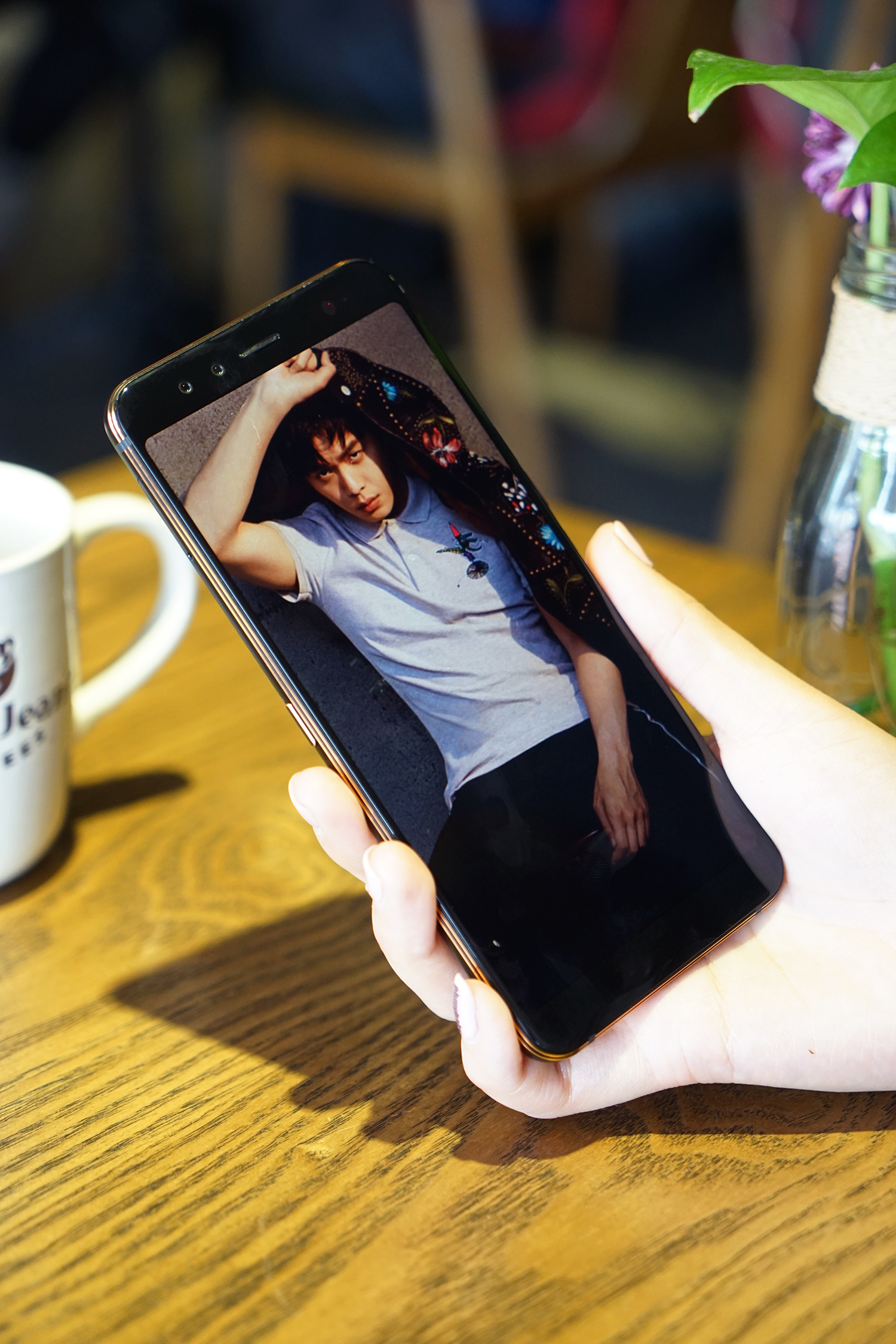 国美手机u7评测视频,国美u7是全贴合屏幕吗